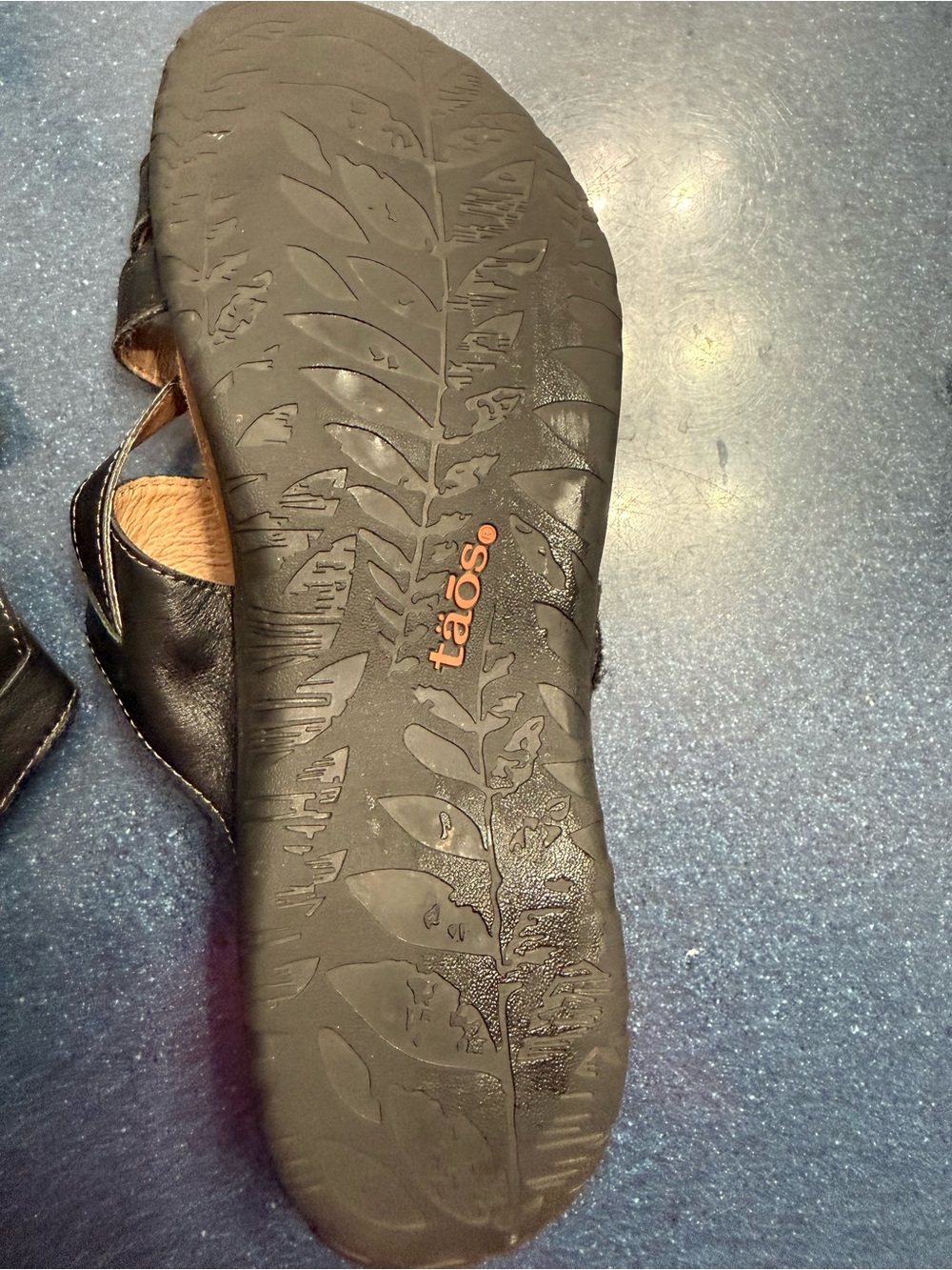Taos Black Leather Slide Sandals - Picture 7 of 10